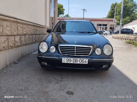 Mercedes E 270 2001