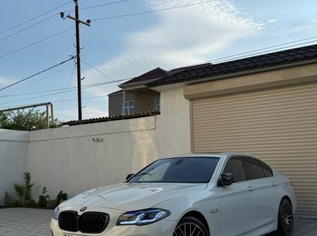 BMW 520 2012