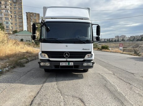 Mercedes Atego 818 2009