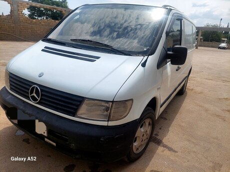 Mercedes Vito 2000