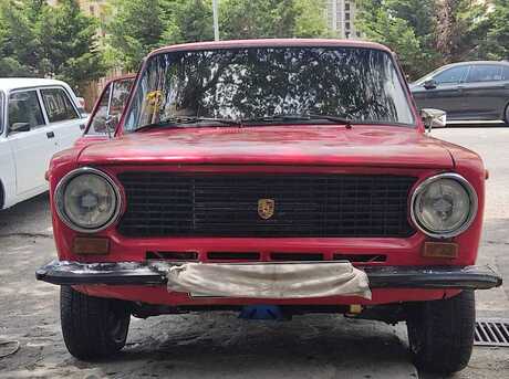 LADA (VAZ) 21011