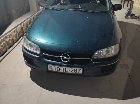 Opel Omega 1996