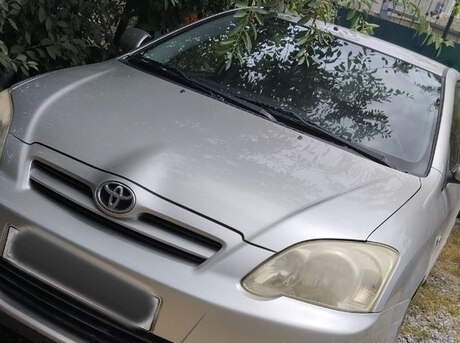 Toyota Corolla 2005