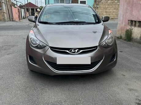 Hyundai Elantra 2013