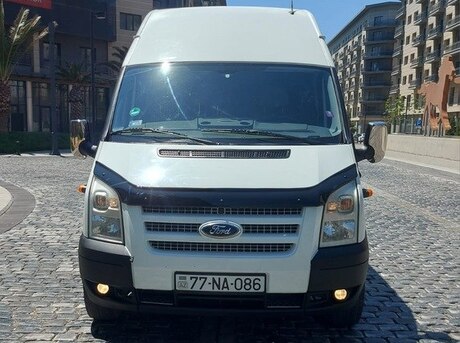 Ford Transit 2012