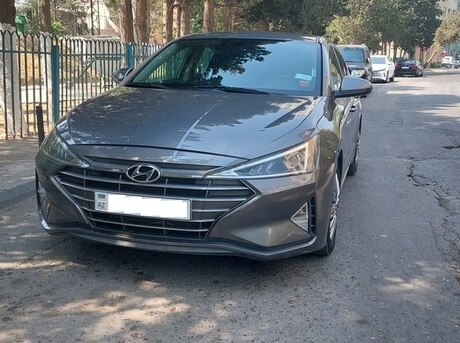 Hyundai Elantra 2018
