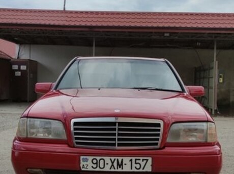 Mercedes C 220