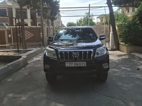 Toyota Land Cruiser Prado 2012