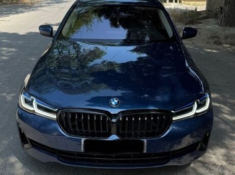 BMW 530e 2020