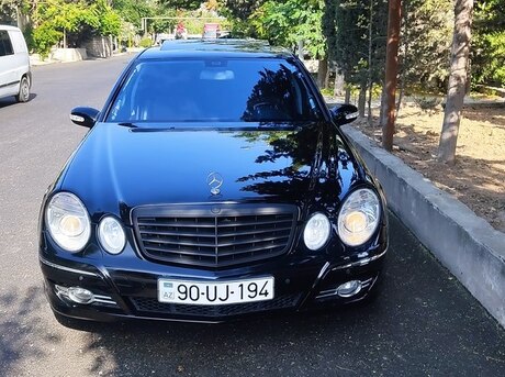 Mercedes E 240 2002