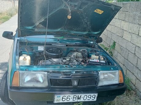 LADA (VAZ) 21099 2001