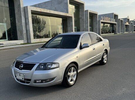 Nissan Sunny 2011