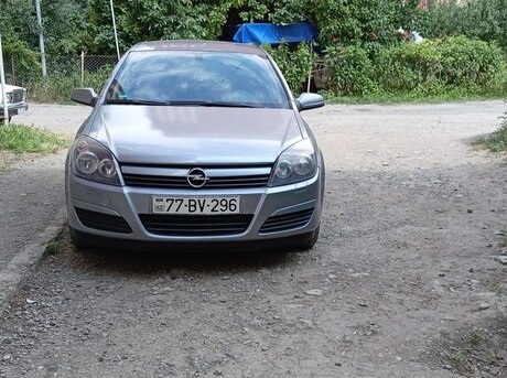 Opel Astra 2005