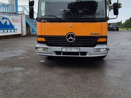 Mercedes Atego 818 2003
