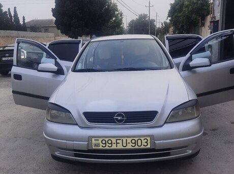 Opel Astra 2001