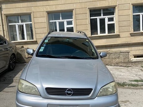 Opel Astra 2000