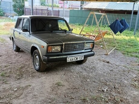 LADA (VAZ) 2107 2011