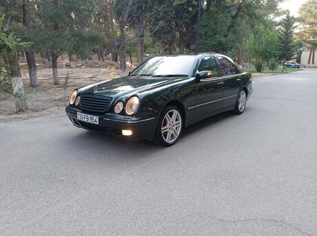 Mercedes E 220 d 2000
