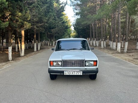 LADA (VAZ) 2107 2005