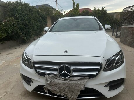 Mercedes E 300 2019