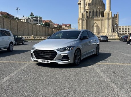Hyundai Elantra 2016
