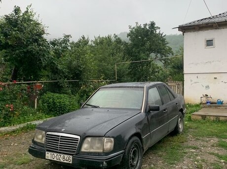 Mercedes E 220 1994