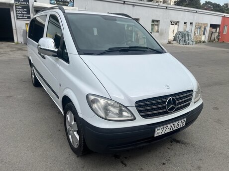Mercedes Vito 111