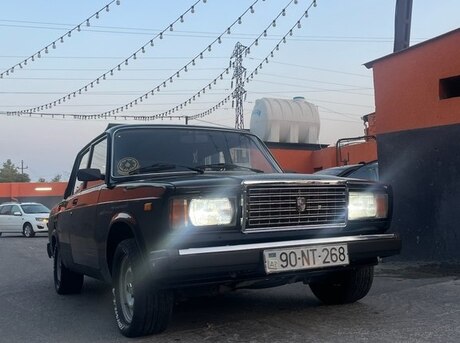 LADA (VAZ) 2107 2010