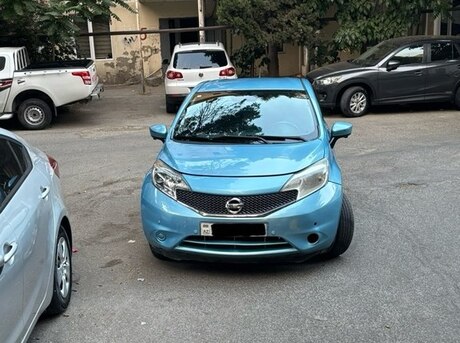 Nissan Note 2015