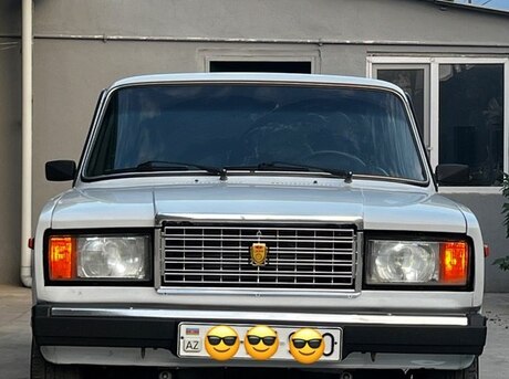 LADA (VAZ) 2107