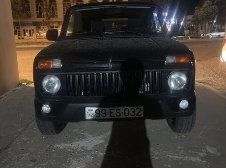 LADA (VAZ) Niva 2022