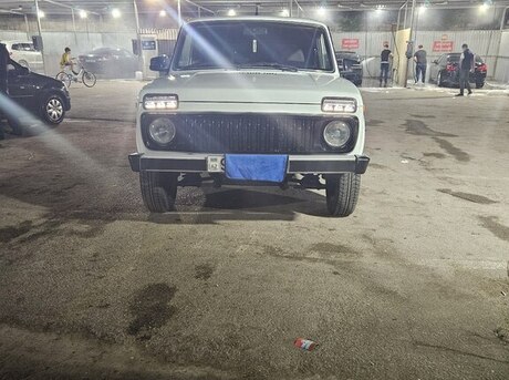 LADA (VAZ) Niva 2013