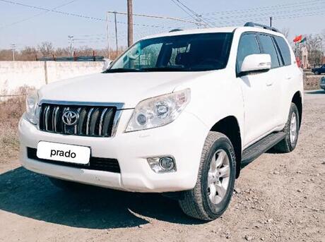 Toyota Land Cruiser Prado 2012