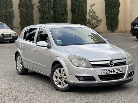 Opel Astra 2005