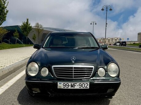 Mercedes E 280 2000