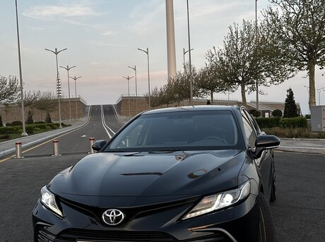 Toyota Camry 2022