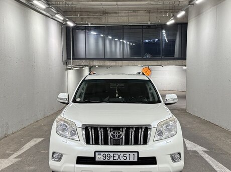 Toyota Land Cruiser Prado 2013