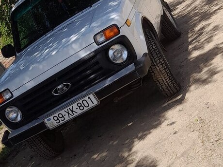 LADA (VAZ) Niva 2008