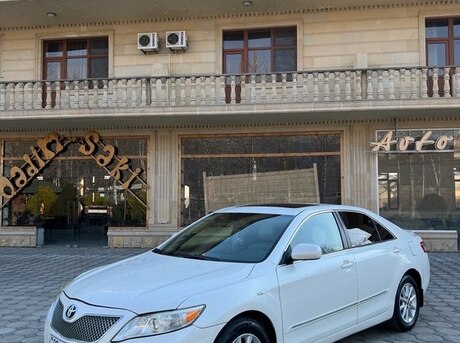 Toyota Camry 2010