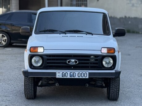 LADA (VAZ) Niva 2013