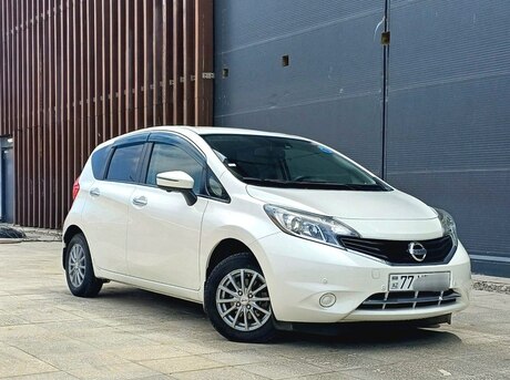 Nissan Note 2015