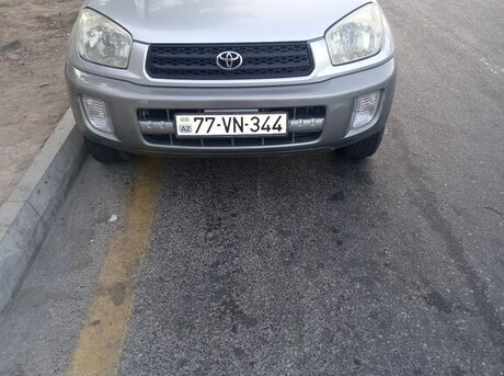Toyota RAV4 2001