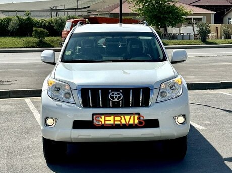 Toyota Land Cruiser Prado 2012