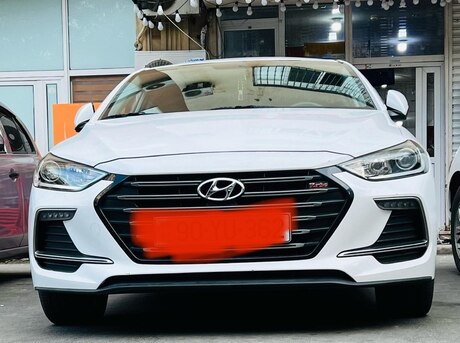 Hyundai Avante 2016
