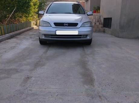Opel Astra 2000