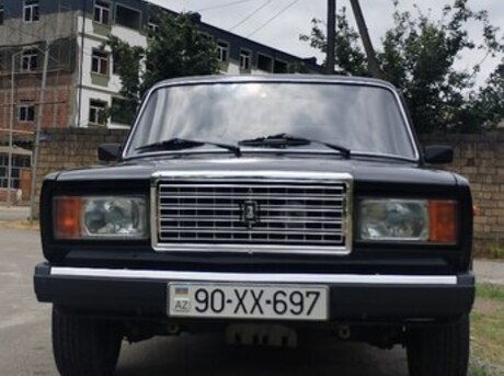 LADA (VAZ) 2107 2010