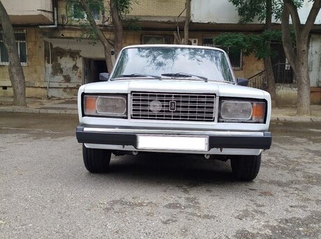LADA (VAZ) 2107