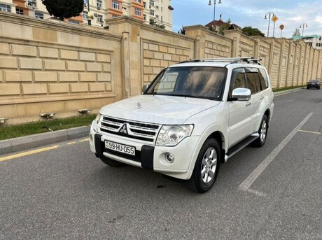 Mitsubishi Pajero 2008