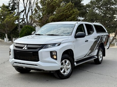 Mitsubishi L200 2022