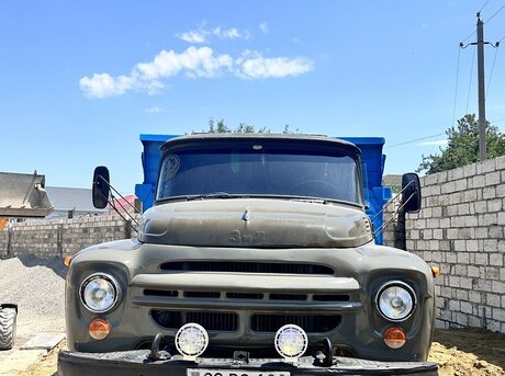 ZIL 130
